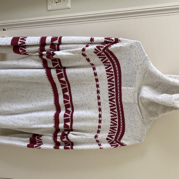 Lightweight sweatshirt worn once - Picture 3 of 4